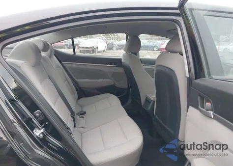 2018 Hyundai Elantra Sel z USA, uszkodzony, nr VIN 5NPD84LFXJH381099